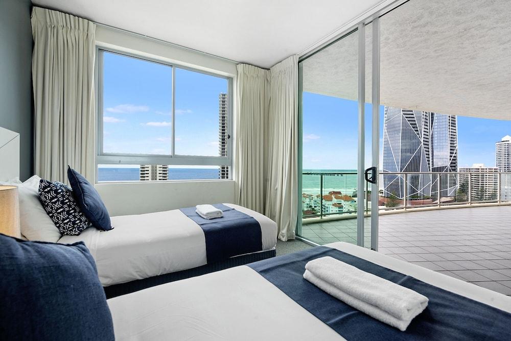 Mantra Wings Aparthotel Gold Coast Exterior photo