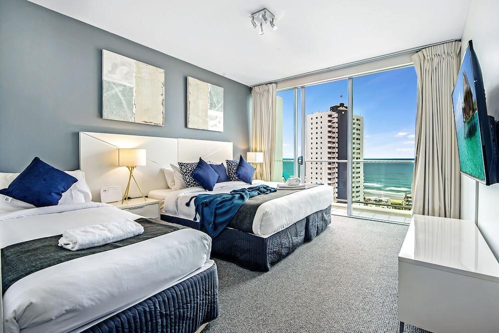 Mantra Wings Aparthotel Gold Coast Exterior photo